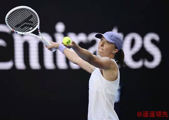 斯维亚特克直落两盘轻松击败布兹科娃 晋级澳网女单32强